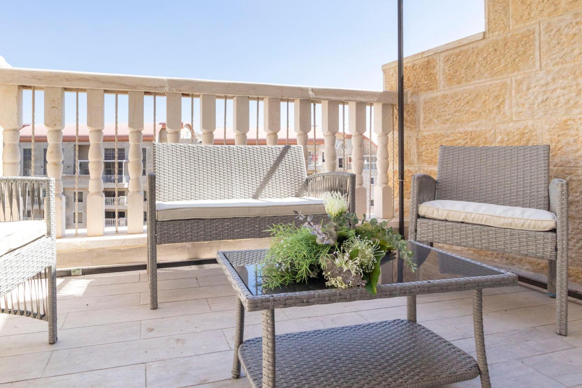 Stylish 1 Bedrooms Parking At City Gate Jerusalém Exterior foto